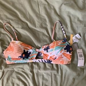 Roxy bikini top